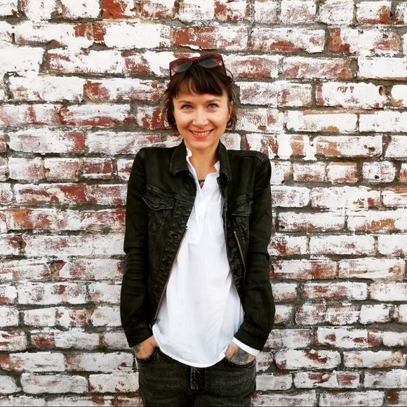 Meet your Posher, Julie - Picture 5 of 8